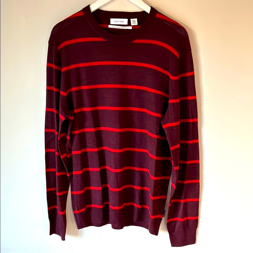 Calvin Klein Men's Maroon and Red Striped Crewneck Sweater